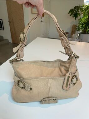 Kenneth Cole Vintage Beige Leather Bag